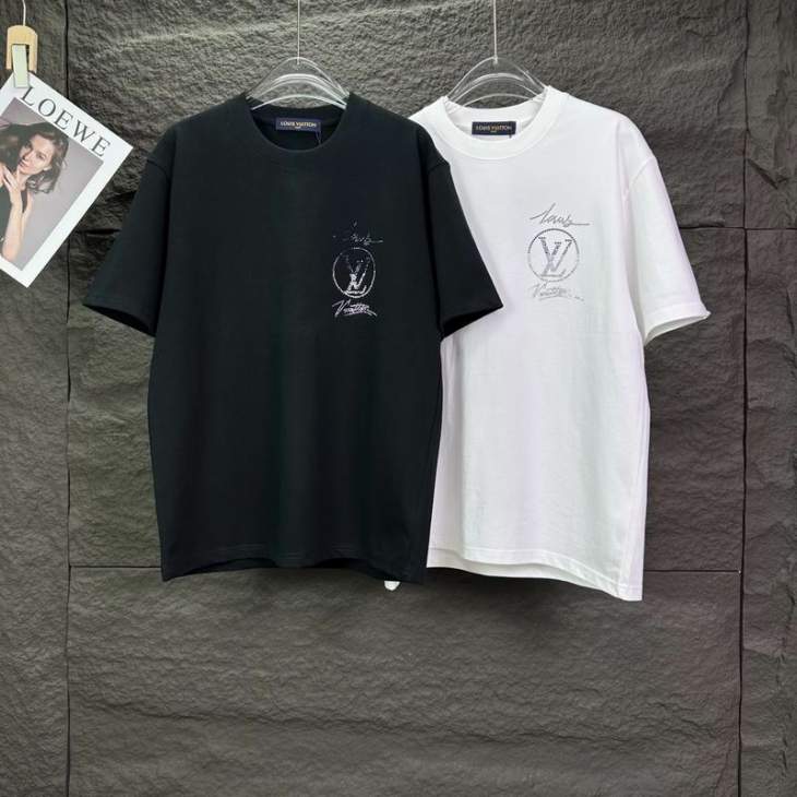 Picture of Louis Vuitton T Shirts Short _SKULVS-XL7ctr017517